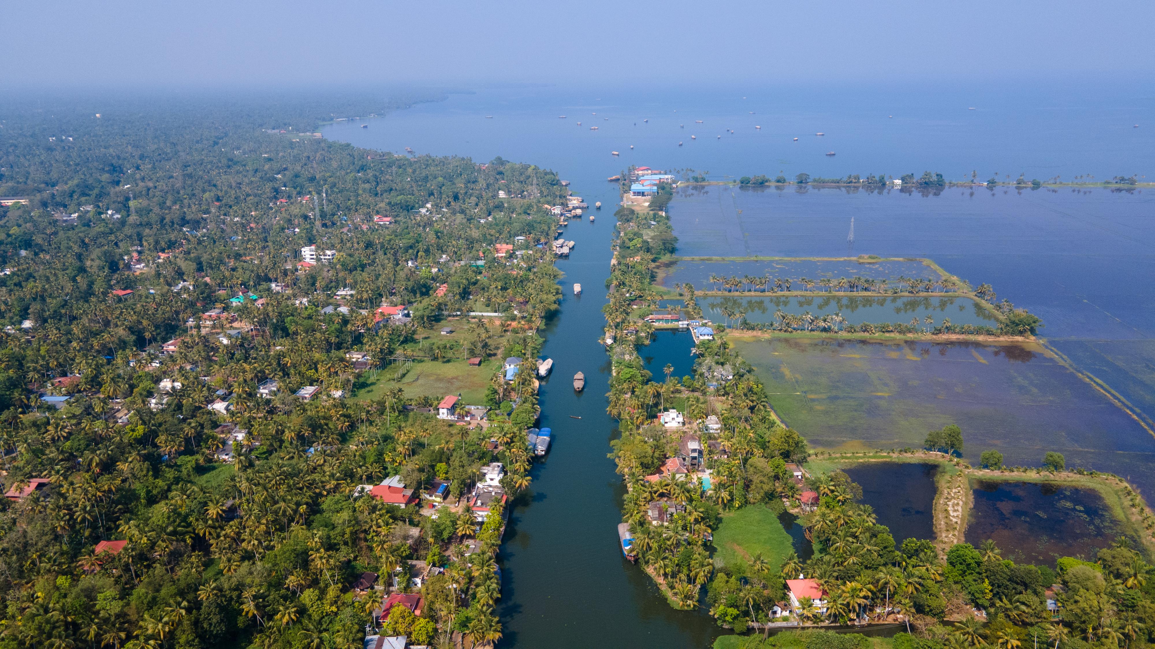 Thekkady to Alleppey Houseboat sightseeing route, attractions and activities